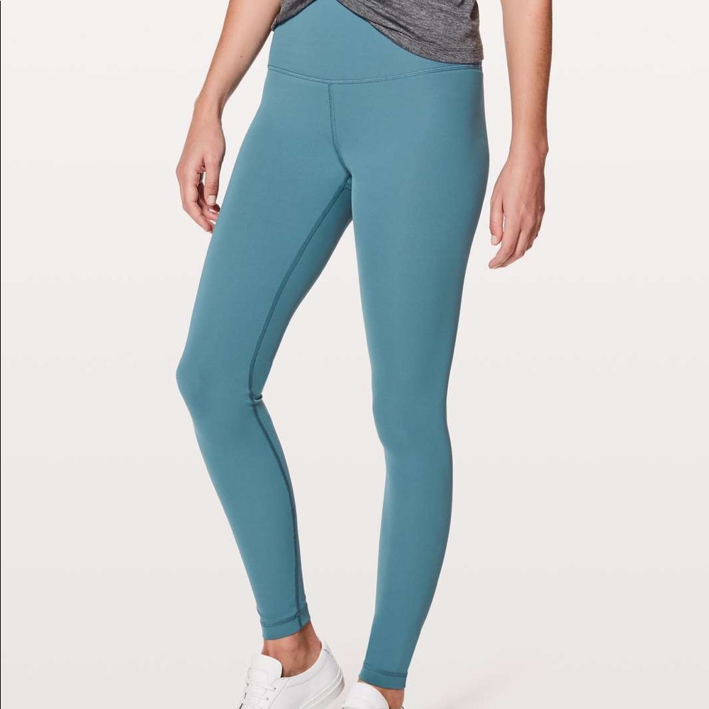 Lululemon Wunder Under 28” leggings